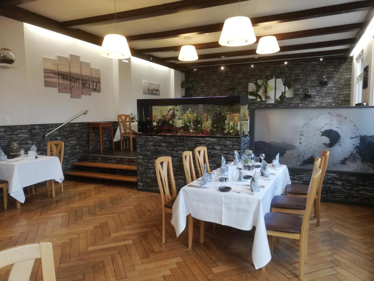 Hotel Restaurant Le Moschenross Тан Экстерьер фото